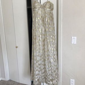 Strapless dress with gold and silver details